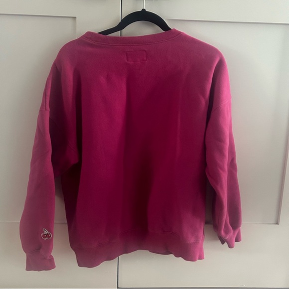 Oversized Pink Crewneck Sweater with Cherry Design - Picture 4 of 4
